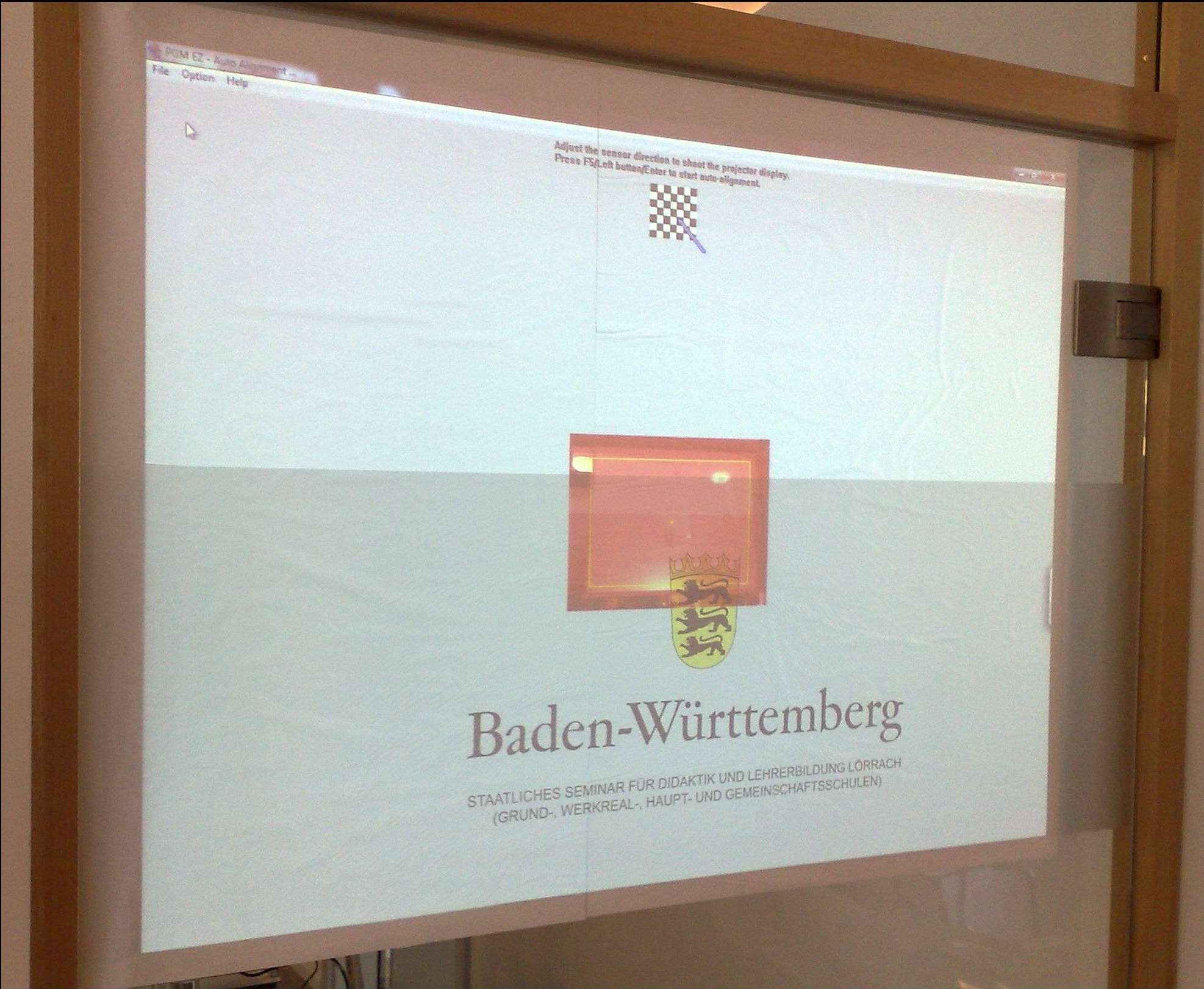 Glastür als interakives Whiteboard Glastür als interakives Whiteboard